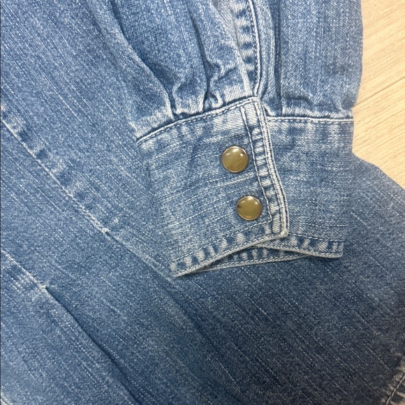 Banana Republic Denim Shirt Size 6 - Picture 4 of 6